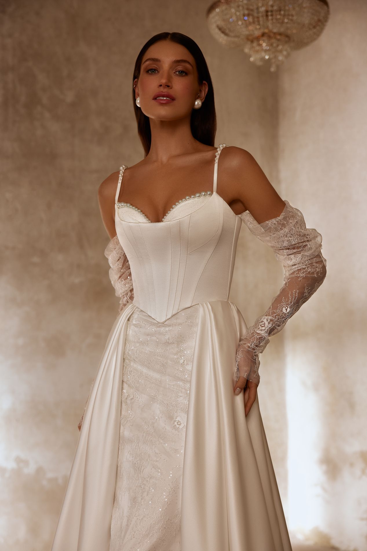 ALBERTA 3 piece Bodice with train, plain satin or lace skirt & gloves