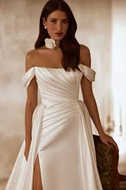 LORNA A rich satin gown with pleated detail