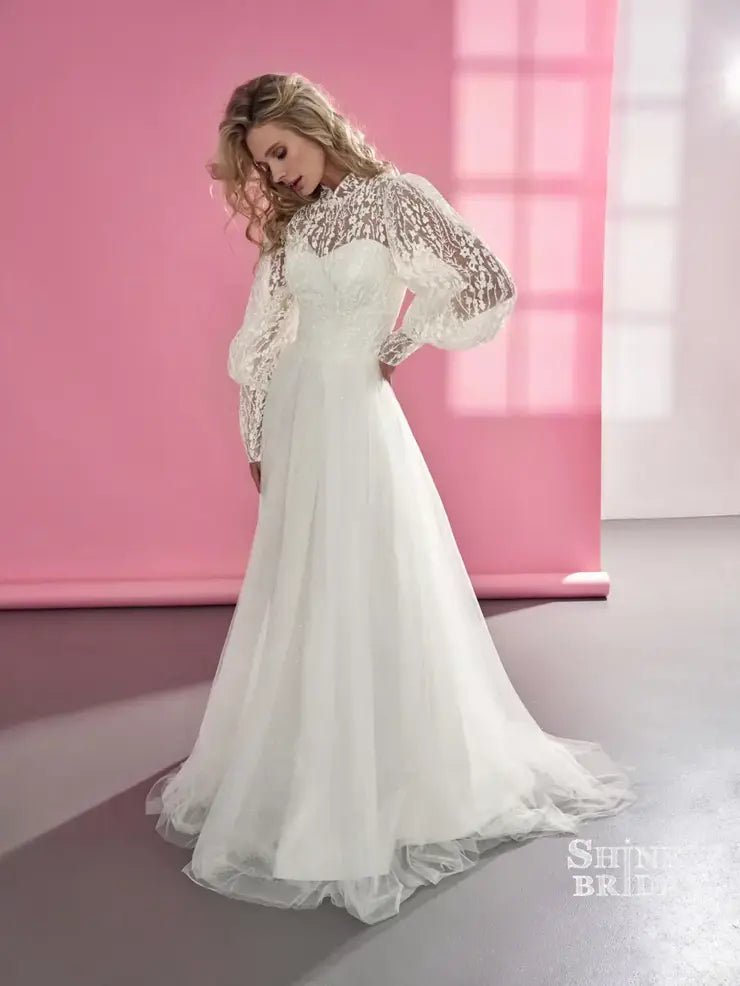 LAMINA Size 14 - Reflections Bridal Studio