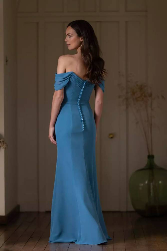 M500 - Reflections Bridal Studio