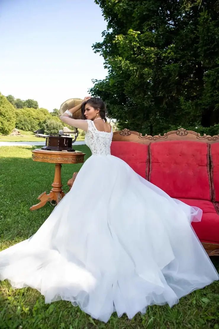 MAGNOLIA Size 18 - Reflections Bridal Studio