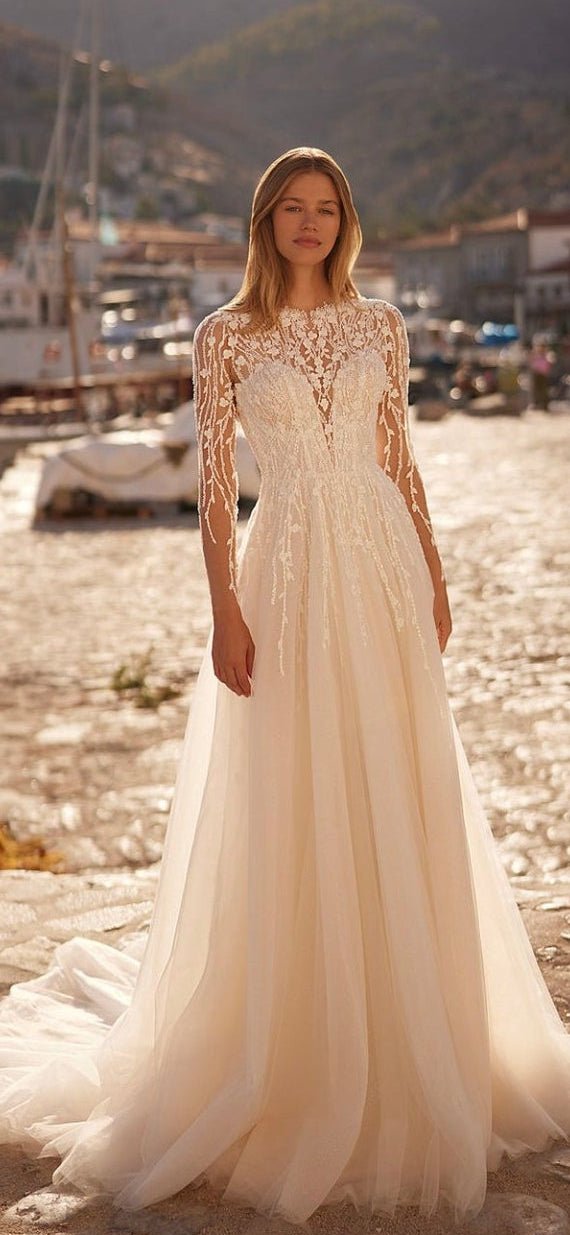 MOON Size 10 Available soon - Reflections Bridal Studio