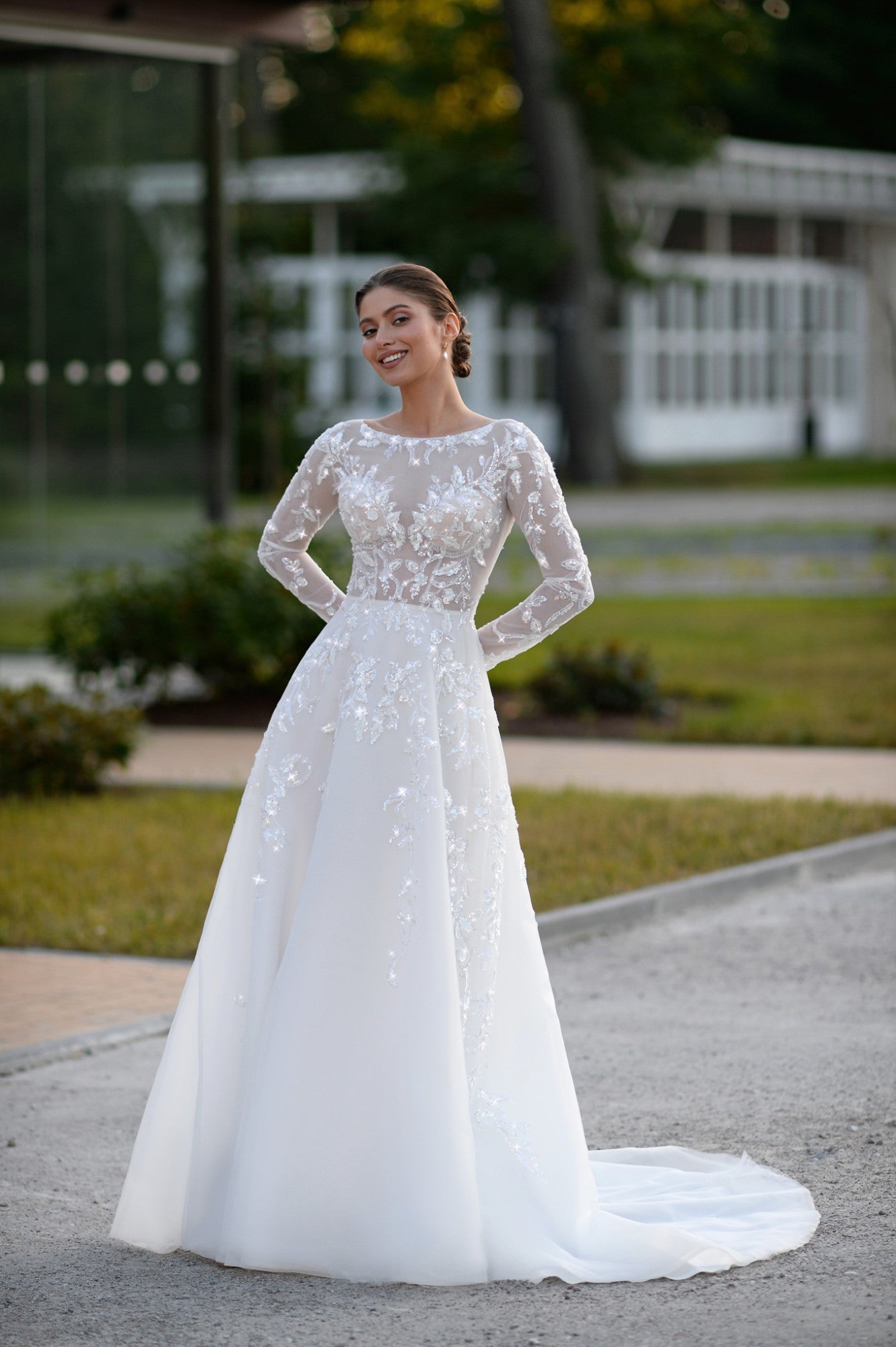 NIGELLA Size 14 - Reflections Bridal Studio