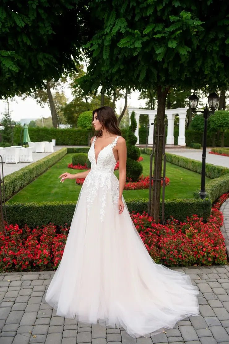POLINA Size 16 - Reflections Bridal Studio