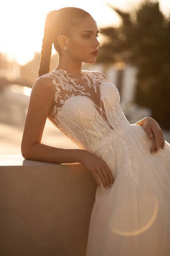 STARLA Size 14 - Reflections Bridal Studio