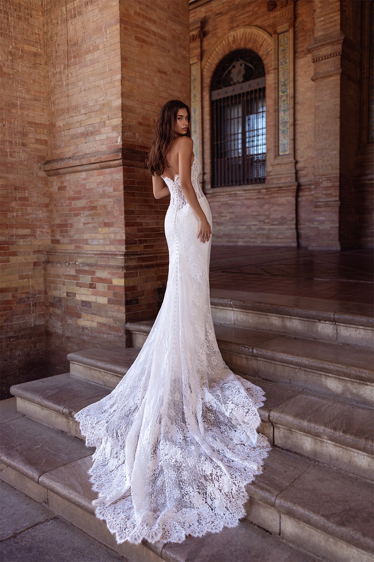 #DANJE Strapless lace fit & flare wedding dress