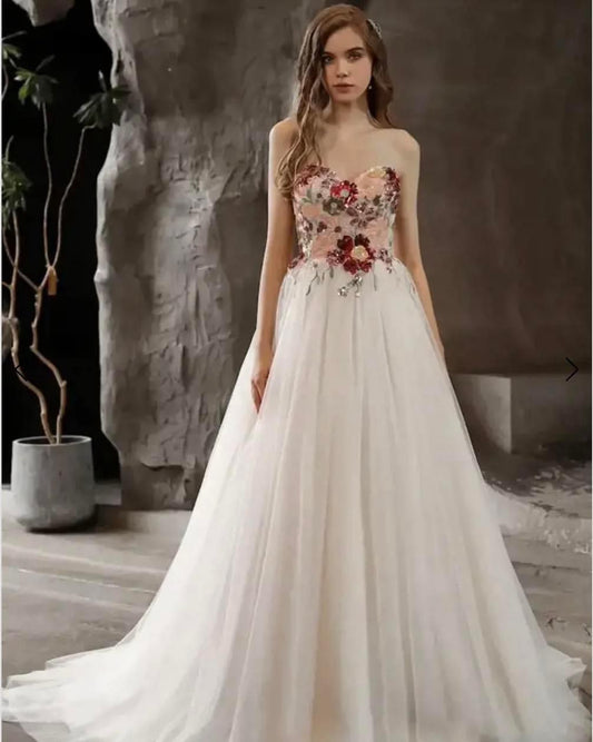 MEADOW Glittering floral ballgown