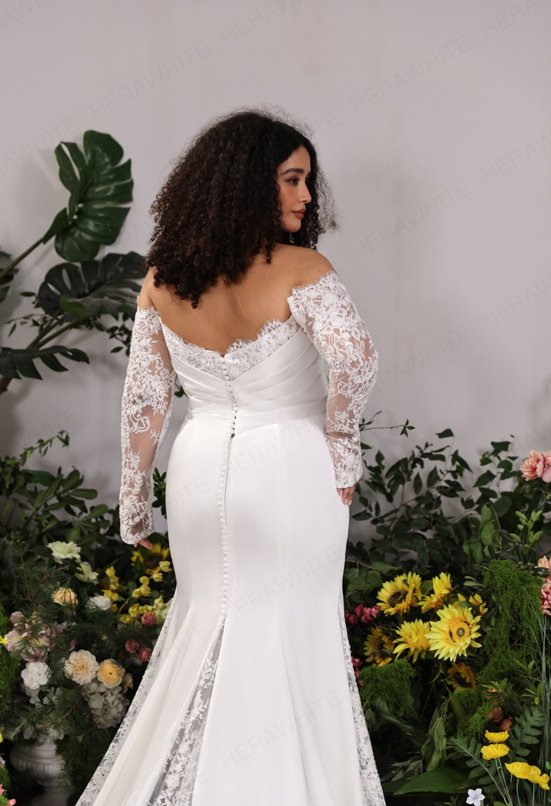 #HALLIE Crepe fit & flare with eyelash lace trim