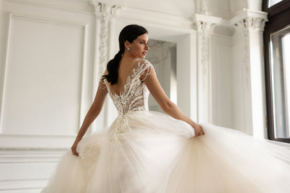 KATIE Beaded off-the-shoulder bodice. Tulle skirt