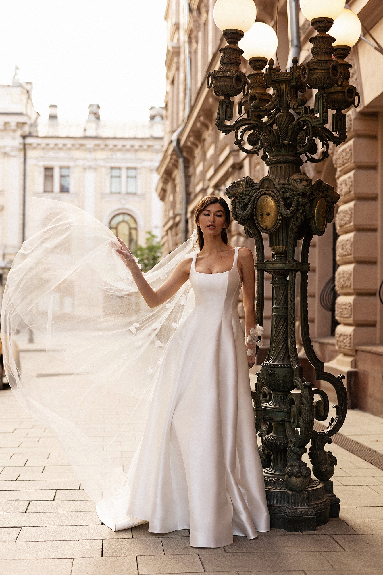 LINDA Mikado gown with square neckline and A-line skirt