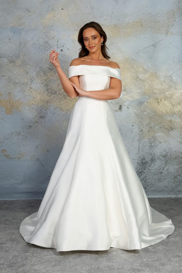 #ANNAMARIE Mikado Plus size