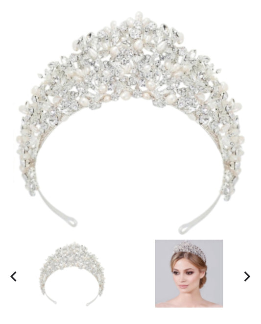 Luxe Feshwater pearl Tiara