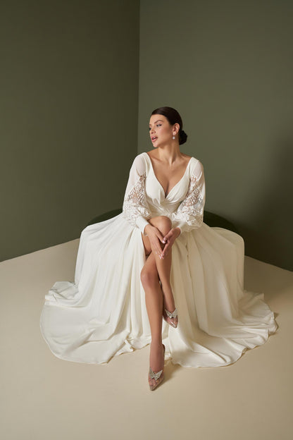 OLIVIYA Chiffon and lace long-sleeve A-line gown