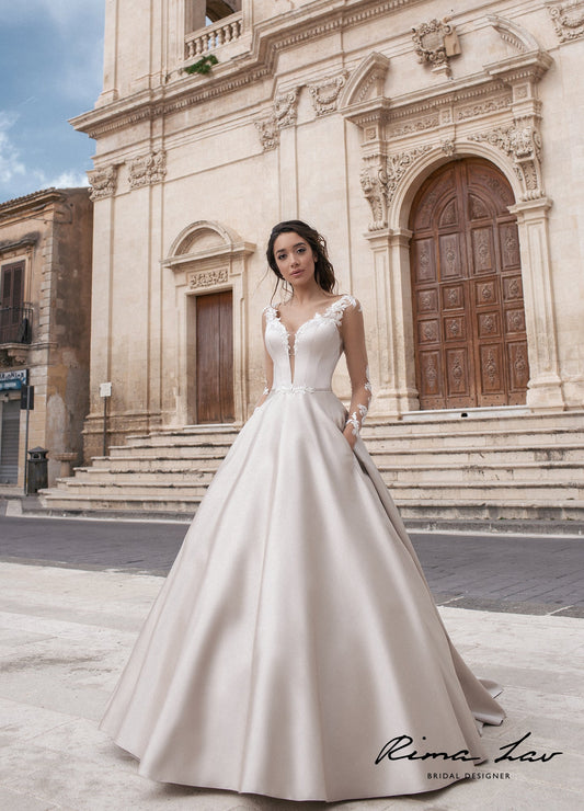 Cameron Size 10 - Reflections Bridal Studio