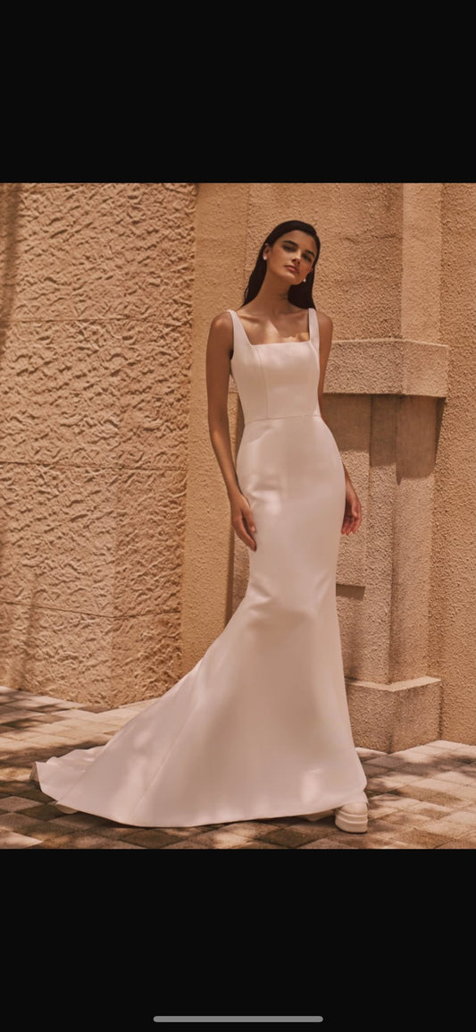 #FARZET Size 12 - Reflections Bridal Studio