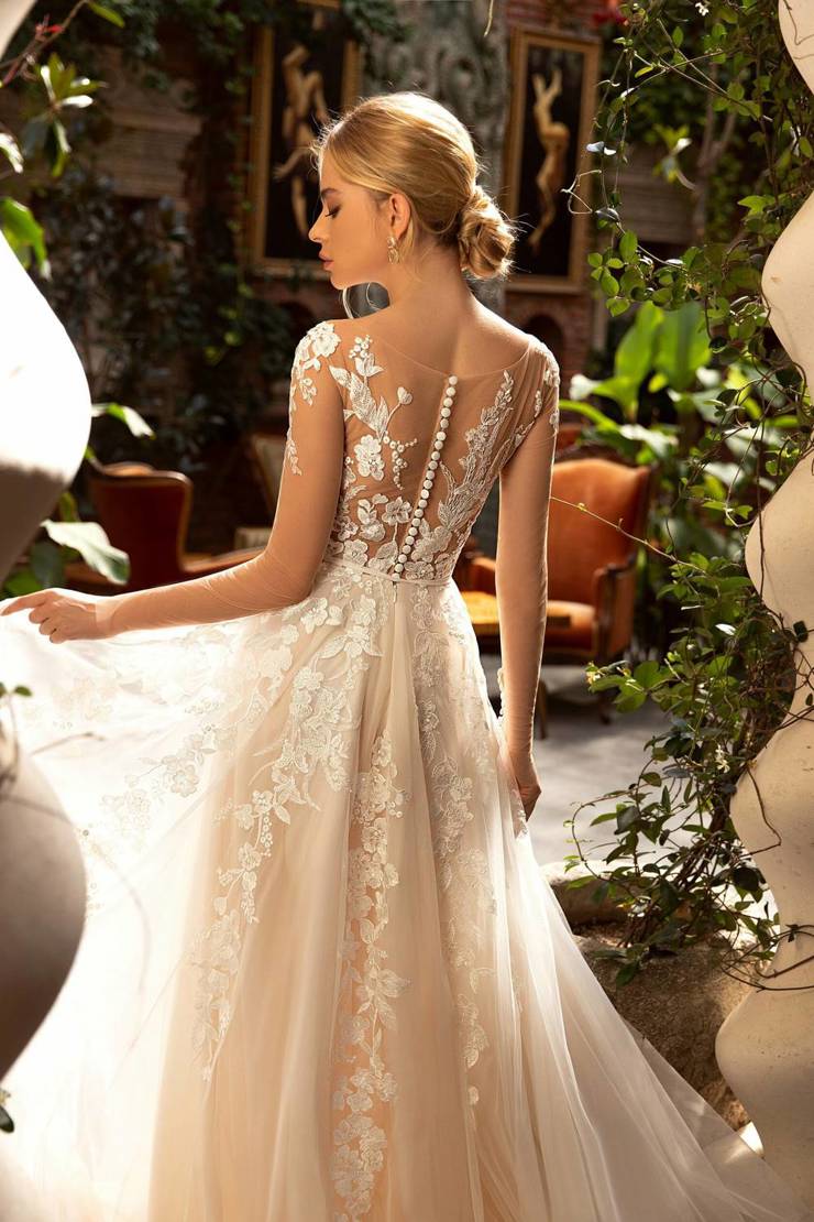 Henrietta - Reflections Bridal Studio