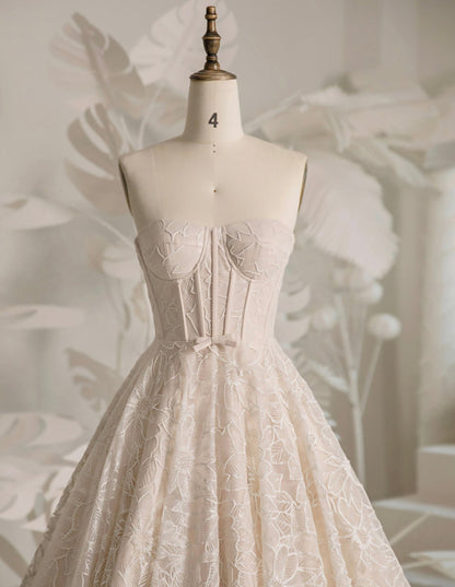 MADELAINE Size 14 - Reflections Bridal Studio
