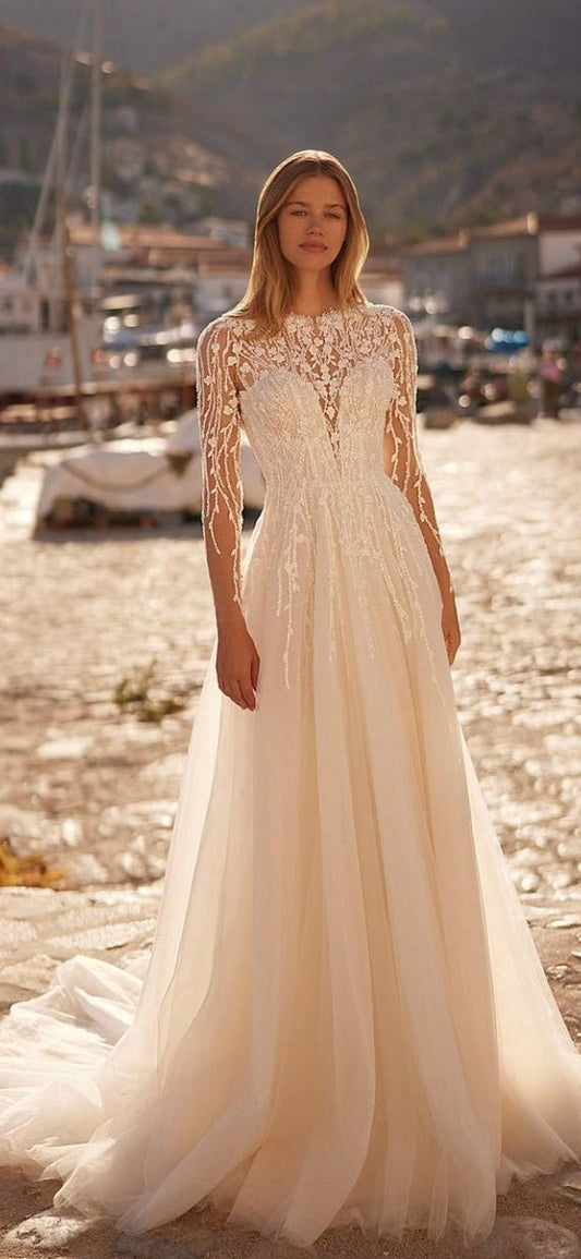 MOON Size 10 Available soon - Reflections Bridal Studio